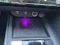 Hyundai Elantra 2021 1.5L CVT LUX Premium Edition — миниатюра 17