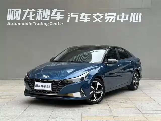 Hyundai Elantra 2021 1.5L CVT LUX Premium Edition
