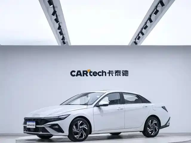 Hyundai Elantra 2023 1.5L CVT GLX Elite Edition