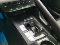Hyundai Elantra 2022 1.5L CVT LUX Premium Edition — миниатюра 13
