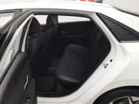 Hyundai Elantra 2022 1.5L CVT LUX Premium Edition — миниатюра 15