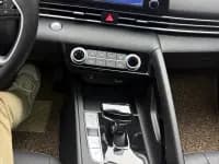 Hyundai Elantra 2021 1.5L CVT GLX Elite Edition — миниатюра 11