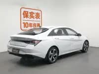 Hyundai Elantra 2021 1.5L CVT LUX Premium Edition — миниатюра 2