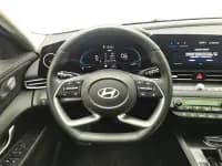 Hyundai Elantra 2023 1.5L CVT LUX Premium Edition — миниатюра 11