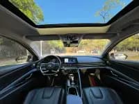 Hyundai Elantra 2022 1.5L CVT LUX Premium Edition — миниатюра 5