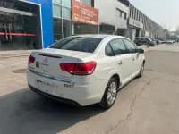 Sega 2014 VTS Edition 1.6L Automatic Premium Model — миниатюра 5