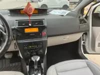 Citroën C4 2016 Classic Sedan 1.6L Automatic Premium Edition — миниатюра 8