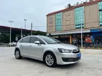 Citroën C4 2013 Hatchback 1.6L Manual Comfortline — миниатюра 2