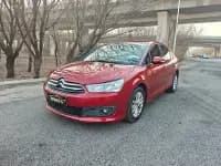 Citroën C4 2013 Hatchback 1.6L Automatic Comfort Edition — миниатюра 1
