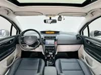 Citroën C4 2013 Hatchback 1.6L Automatic Comfort Edition — миниатюра 14