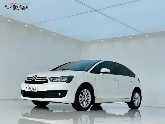 Citroën C4 2013 Hatchback 1.6L Automatic Comfort Edition