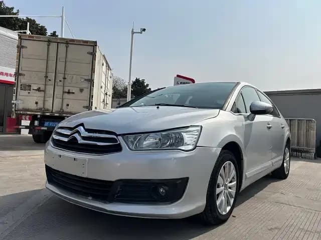 Citroën C4 2014 VTS 1.6L Manual Premium Edition