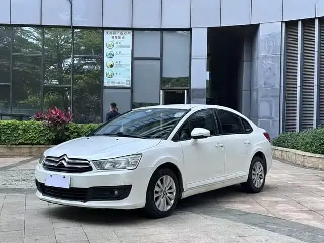 Citroën C4 2014 VTS 1.6L Manual Premium Edition