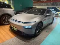 XPeng P7 2020 670E — миниатюра 1