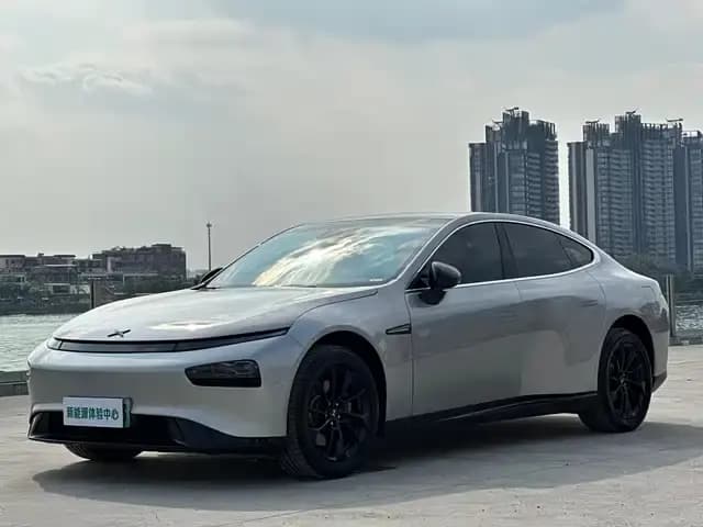 XPeng P7 2022 model 586G