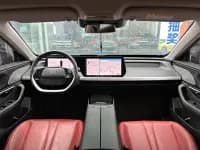 XPeng P7 2022 670E+ — миниатюра 13