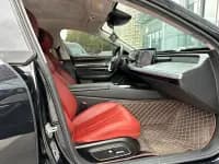 XPeng P7 2022 670E+ — миниатюра 17