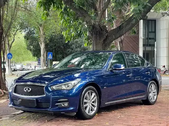 Infiniti Q50L 2016 2.0T Enjoy Edition