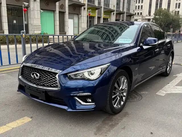 Infiniti Q50L 2018 2.0T Comfort Edition (National V Emission Standard)