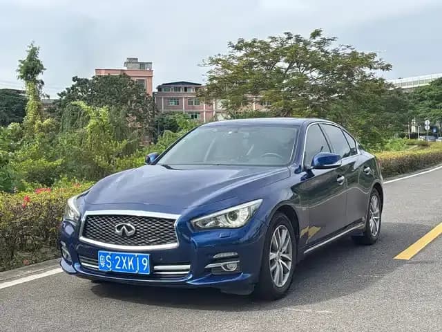 Infiniti Q50L 2016 2.0T Enjoy Edition
