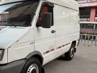 Iveco DeYi 2017 2.8T V35 Van with Mid-Rise, 3/6 Seats 43S5 — миниатюра 9