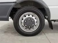 Iveco DeYi 2020 2.8T V35 Van with Dual Tires, Mid-Roof, 3 Seats, Side Sliding Door, National VI Emission Standard — миниатюра 17