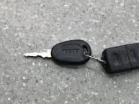 Iveco DeYi 2020 2.8T V35 Van with Dual Tires, Mid-Roof, 3 Seats, Side Sliding Door, National VI Emission Standard — миниатюра 19