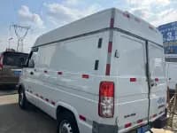 Iveco DeYi 2017 2.8T V35 3-seater van 43S5 — миниатюра 2