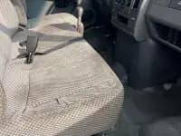 Iveco DeYi 2017 2.8T V35 3-seater van 43S5 — миниатюра 4