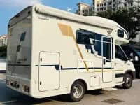 Iveco C-type rooftop motorhome, 2023 model, 3.0T automatic. — миниатюра 4