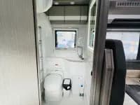 Iveco C-type rooftop motorhome, 2023 model, 3.0T automatic. — миниатюра 33