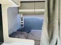 Iveco C-type rooftop motorhome, 2023 model, 3.0T automatic. — миниатюра 44