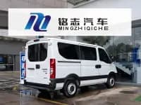 Iveco Daily 2021 2.0T Manual Short Wheelbase Low Roof Side Sliding Door F1A — миниатюра 4