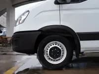 Iveco Daily 2021 2.0T Manual Short Wheelbase Low Roof Side Sliding Door F1A — миниатюра 8