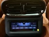 Looking up at the 2023 U8 Luxury Edition — миниатюра 8