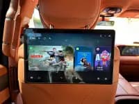 Looking up at the 2023 U8 Luxury Edition — миниатюра 12