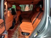 Looking up at the 2023 U8 Luxury Edition — миниатюра 20