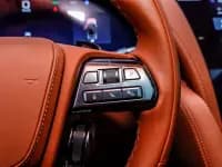 Looking up at the 2023 U8 Luxury Edition — миниатюра 27