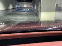 Looking up at the 2023 U8 Luxury Edition — миниатюра 14