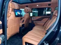 Looking up at the 2023 U8 Luxury Edition — миниатюра 17