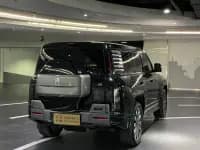 Looking up at the 2023 U8 Luxury Edition — миниатюра 19