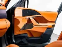 Looking up at the 2023 U8 Luxury Edition — миниатюра 18