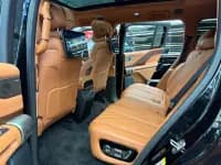 Looking up at the 2023 U8 Luxury Edition — миниатюра 11