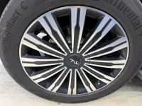 Looking up at the 2023 U8 Luxury Edition — миниатюра 18