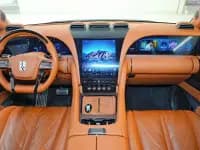 Looking up at the 2023 U8 Luxury Edition — миниатюра 12