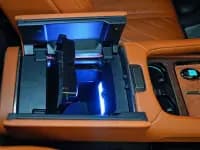 Looking up at the 2023 U8 Luxury Edition — миниатюра 18