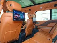 Looking up at the 2023 U8 Luxury Edition — миниатюра 9