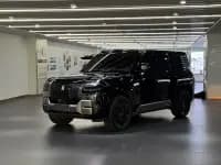 Looking up at the 2023 U8 Luxury Edition — миниатюра 1