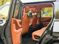 Looking up at the 2023 U8 Luxury Edition — миниатюра 8