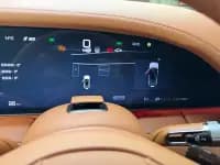 Looking up at the 2023 U8 Luxury Edition — миниатюра 9